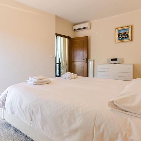 Begatto Apartment, Nel Cuore Del Centro Storico Bolonya Dış mekan fotoğraf