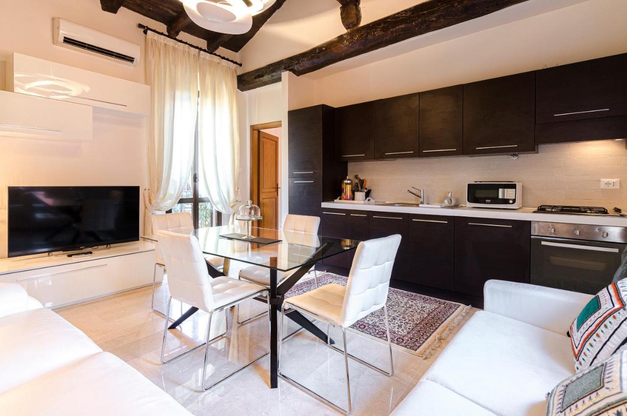 Begatto Apartment, Nel Cuore Del Centro Storico Bolonya Dış mekan fotoğraf